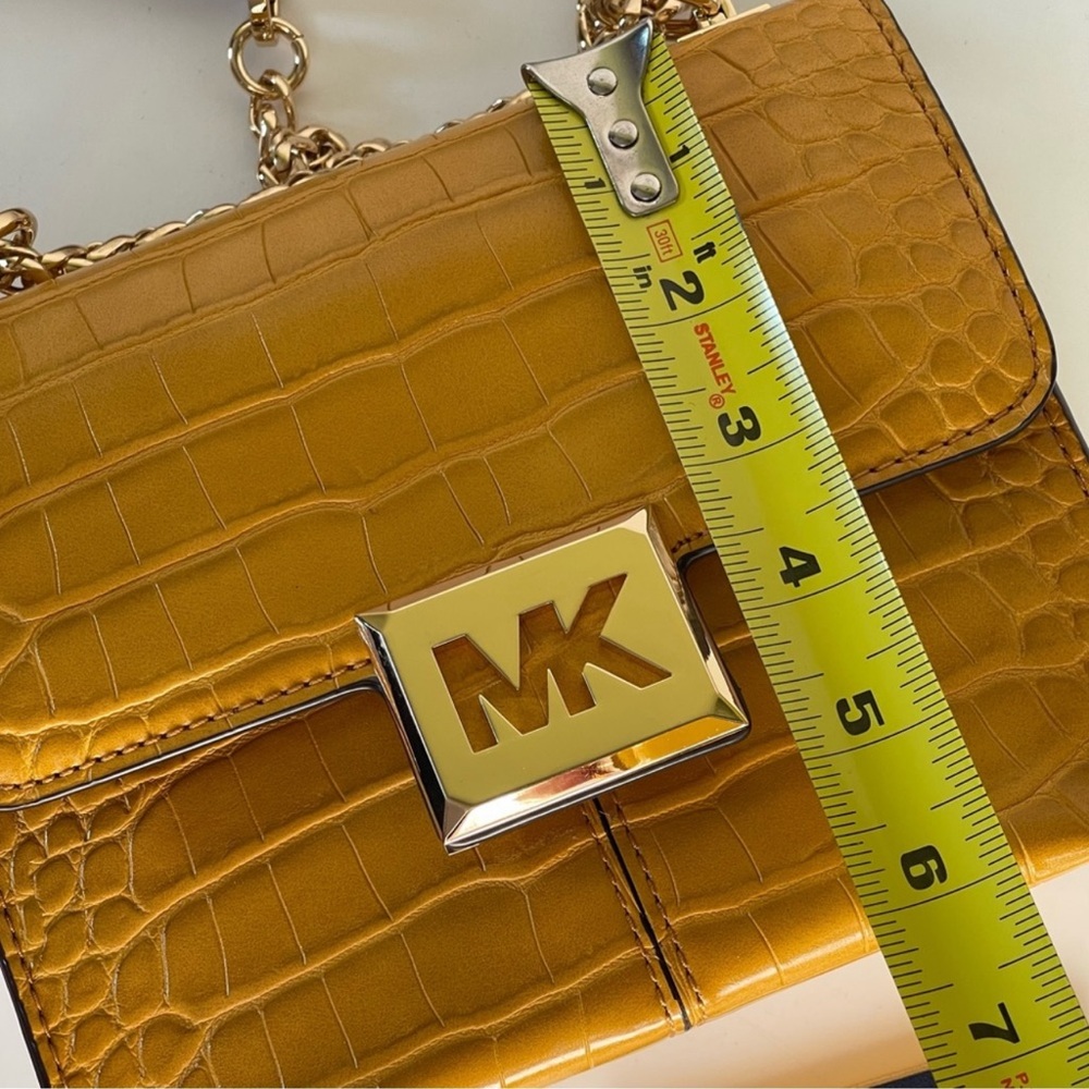 🌎MK crossbody bag - Picture 5 of 14